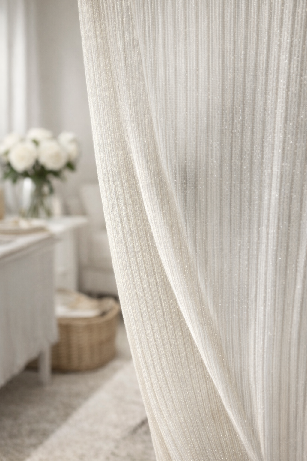 7E48889D-5911-4FC5-9B21-D2079112F950 پارچه پرده حریر کتان خط طلایی یا نقره ای - تصویر 1